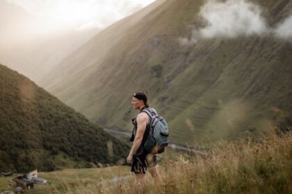 How to Choose the Right Travel Backpack for Adventure Trips