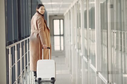 Hand Luggage Size Rules: UK Airlines Compared (2026 Guide)